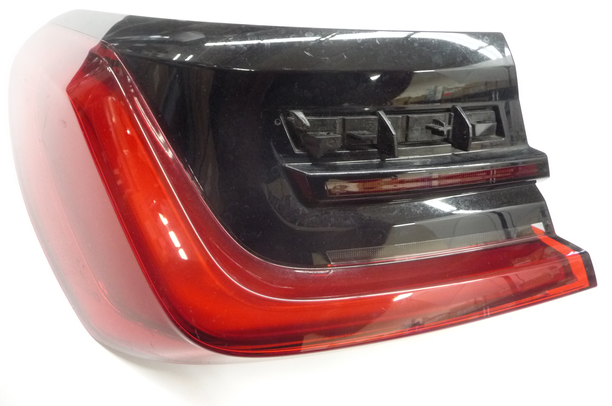 2021 BMW G11 G12 Rear Left Driver Side Tail Light 63219854647 OEM Bad