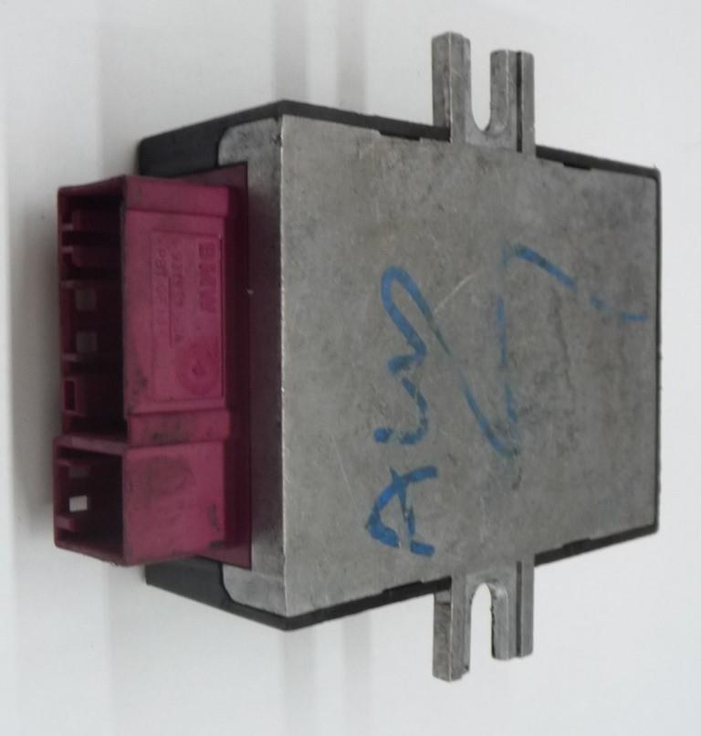 20092017 BMW F07 F10 F11 F12 F01 F02 Fuel Pump Control Module