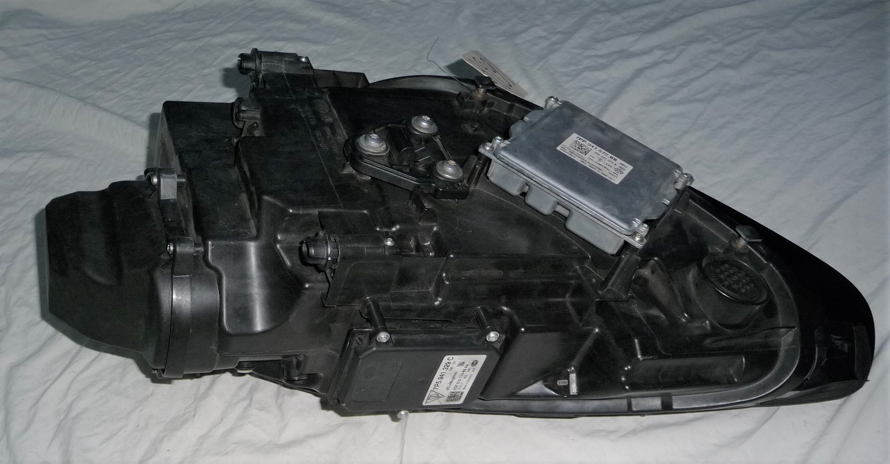 20152018 Porsche Cayenne Right Passenger Side Full LED Headlight