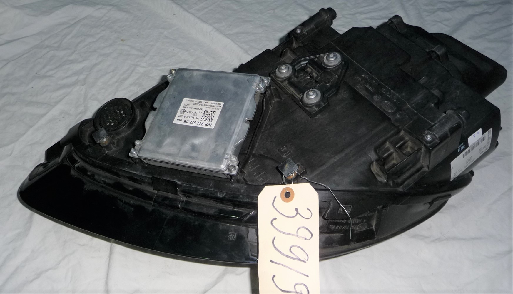 20152018 Porsche Cayenne Right Passenger Side Full LED Headlight