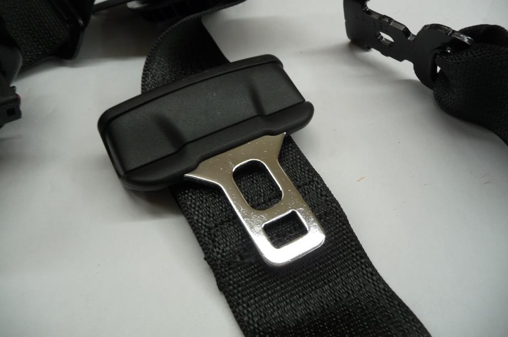 20172019 GMC Acadia Front Right Passenger Seat Belt 84572113 OEM A1