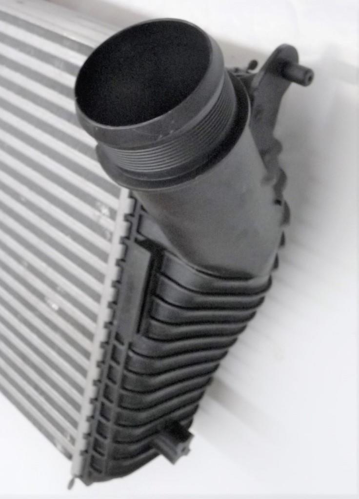 2016-2020 Bentley Bentayga Left Intercooler Charge Air Cooler 36A145803 ...