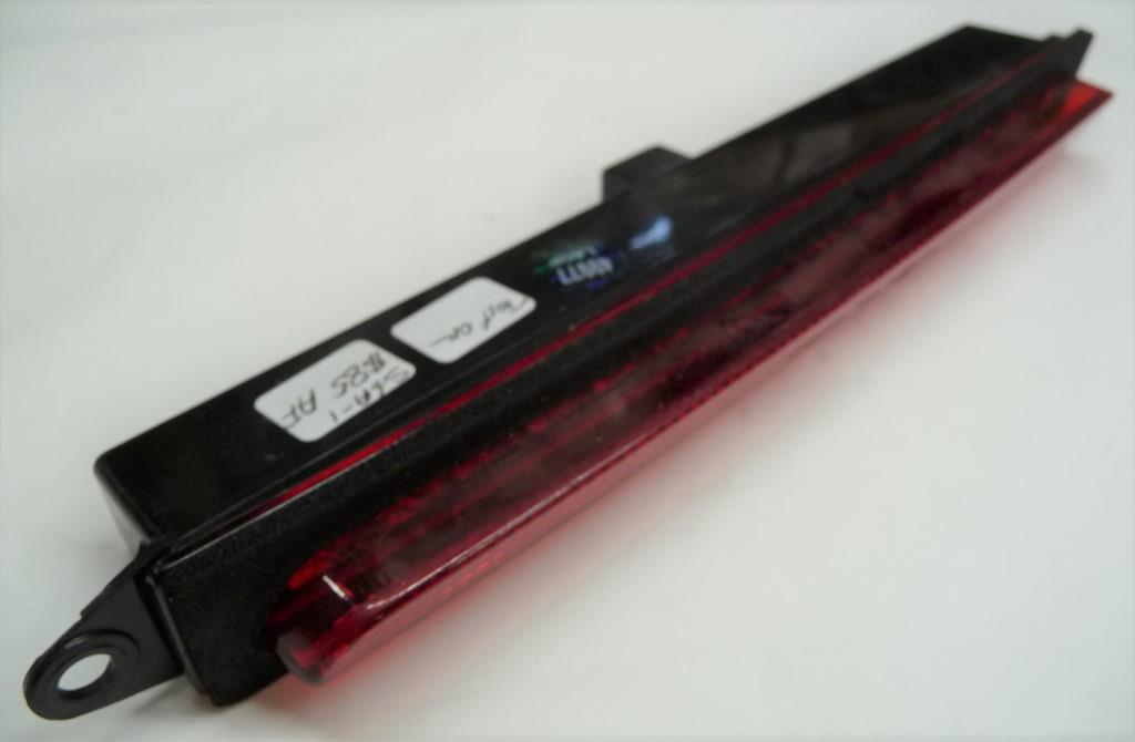 20042012 Aston Martin DB9 Red LED Center Brake Tail Light 4G4313N408