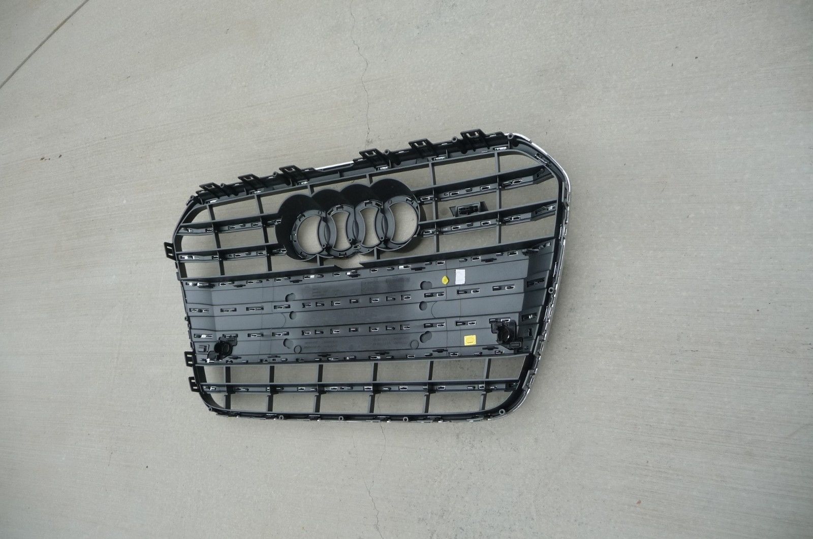 Audi S6 Front Grill Grille With Holes For Pdc Sensor