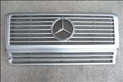2002 2003 2004 2005 2006 2007 2008 Mercedes Benz G Wagon W463 G500 Front Grille Grill w/ Emblem 4638880015 OEM OE