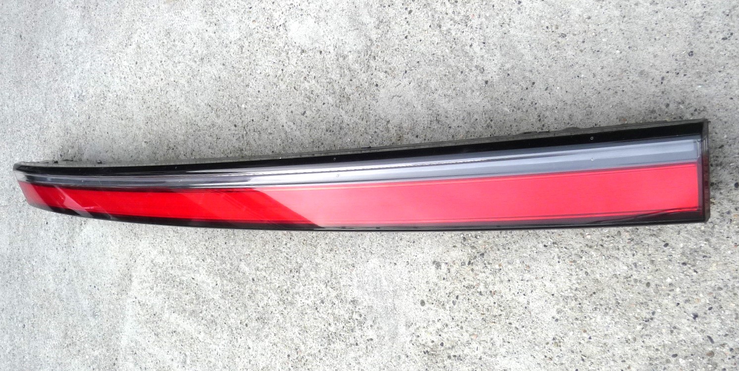 2021-2024 Rivian R1T R1S LED 3rd Center Tail Light Brake Lamp ...