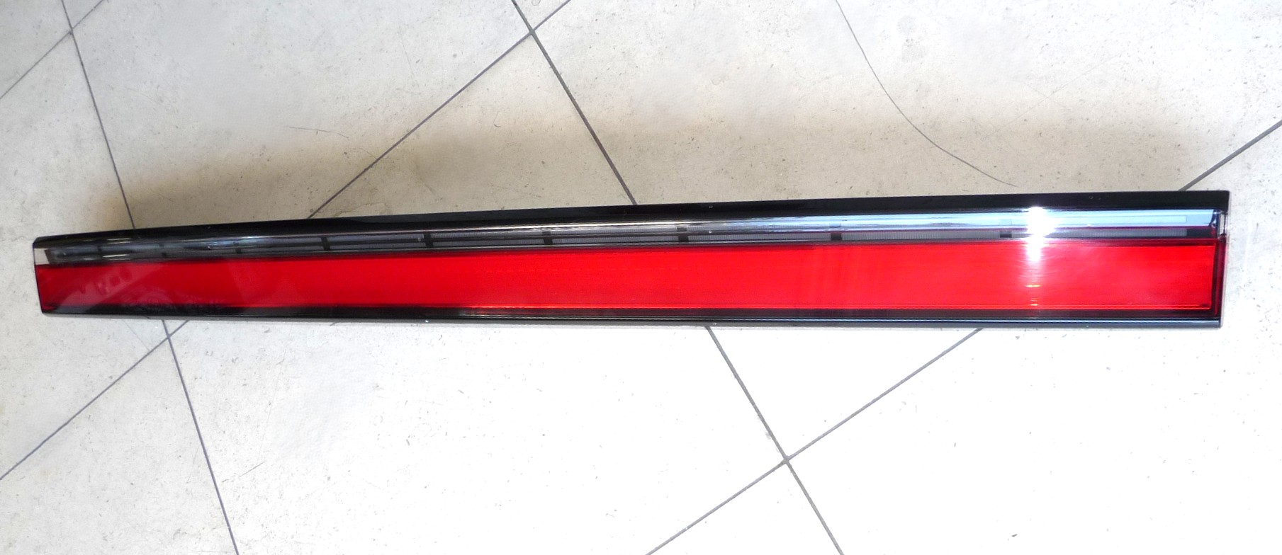 2025-2026 Rivian R1T R1S LED 3rd Center Tail Light Brake Lamp ...
