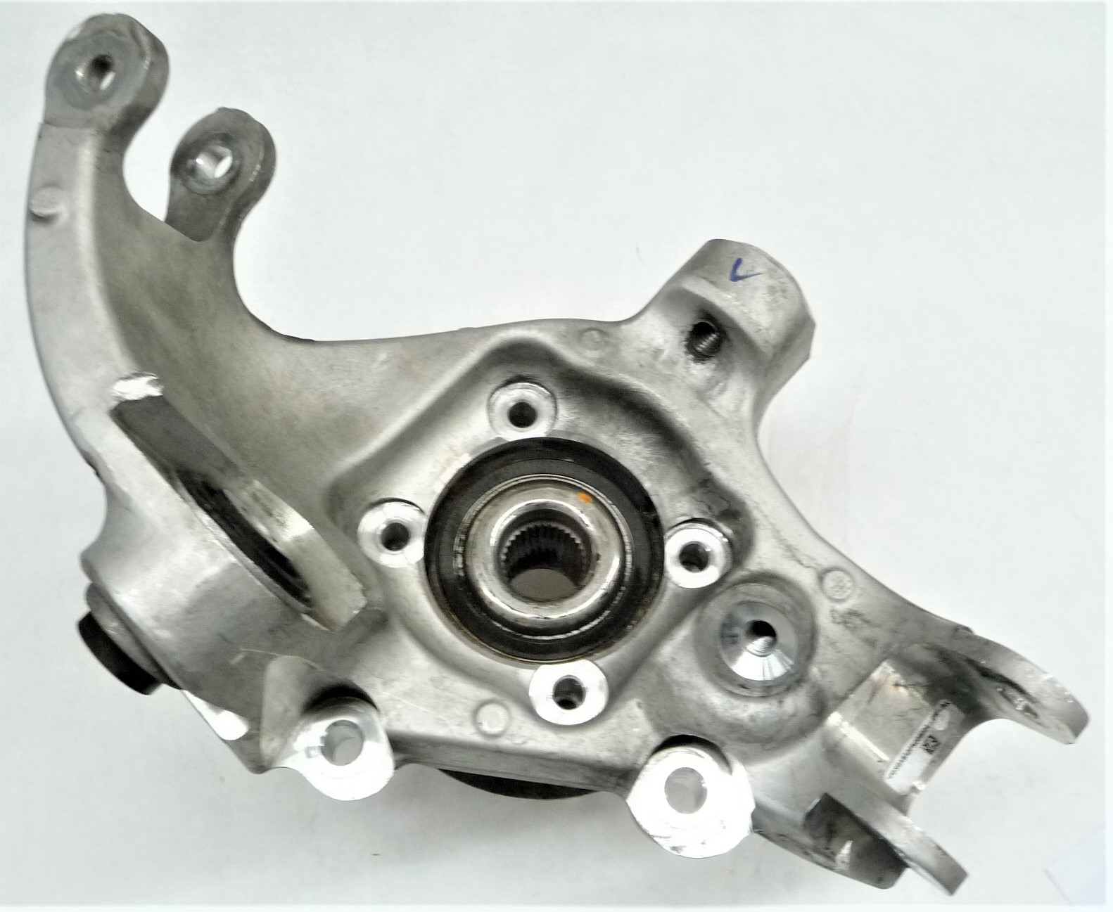 2022-2024 Rivian R1T R1S Rear Right Suspension Knuckle Spindle ...