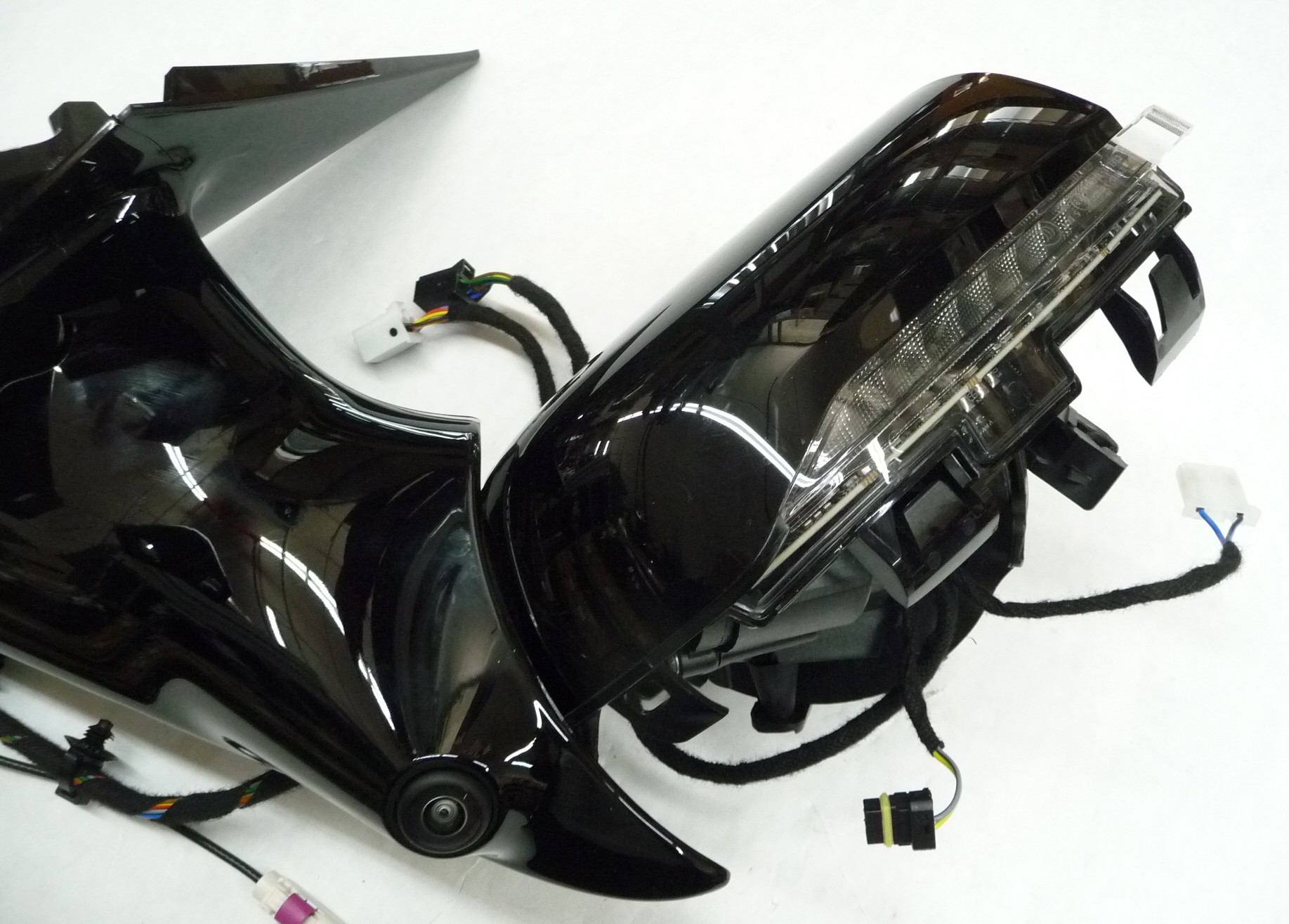 2024-2026 Aston Martin DB12 Right Passenger Rearview Mirror RY53-17682 ...