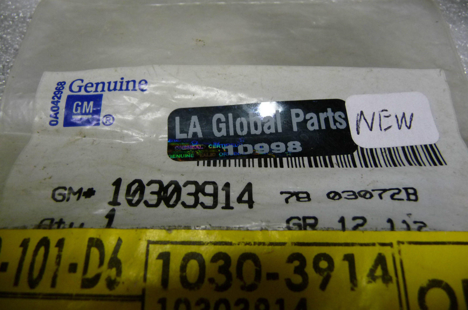 1997 - 2003 Pontiac Grand Prix Grand Emblem Badge Nameplate Plastic 1997 - 2003 Pontiac Grand Prix Grand Emblem Badge Nameplate Plastic