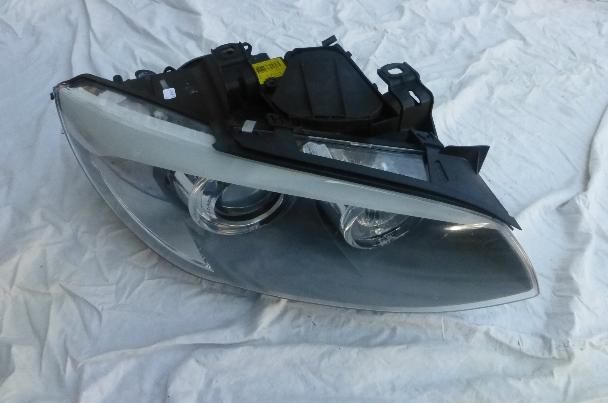 For 05-08 Bmw E90 3-serise 3d Led Halo Projector Headlight Black Housing Clear Lens Headlamp 06 07 2006 2007 Sedan 325i 330i